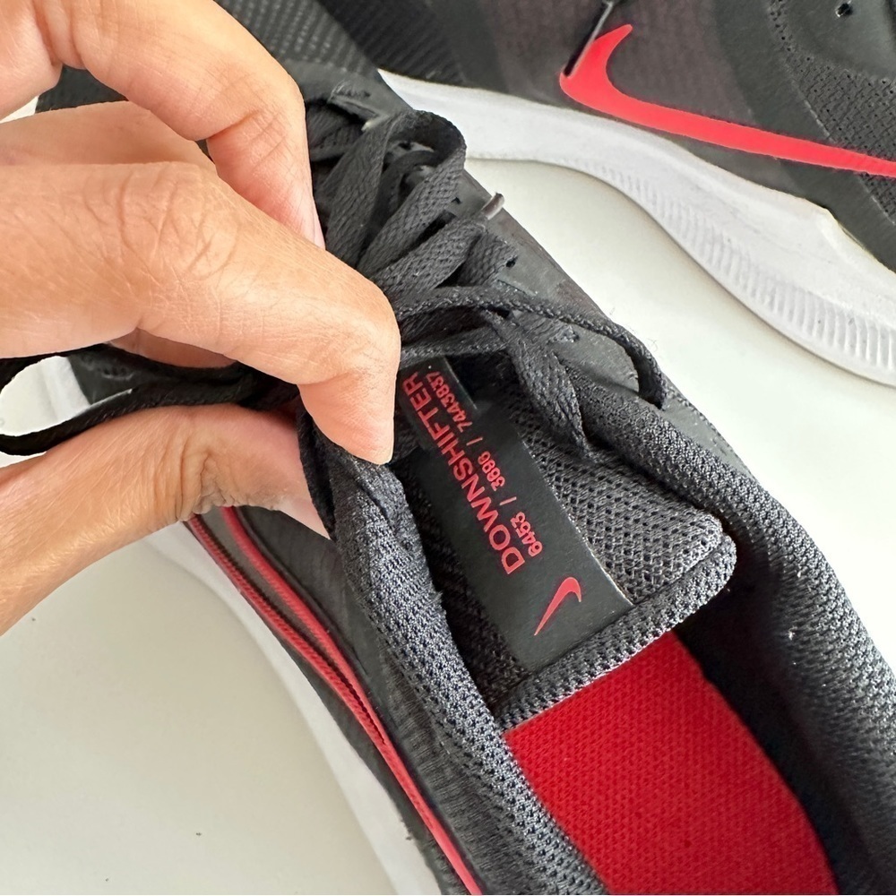 Nike Men's Downshifter 11 Black/Red-White Style CW3411-005 Shoes sz 9.5 - Picture 9 of 14